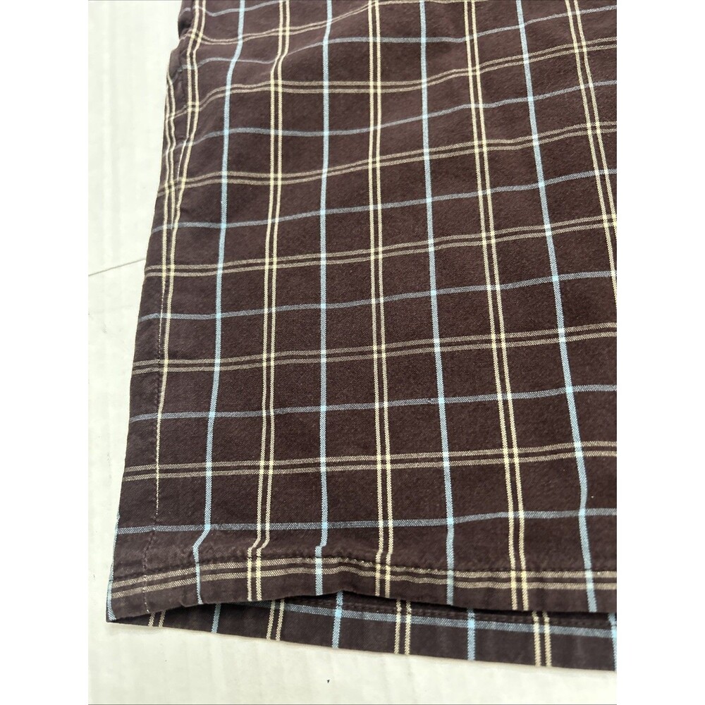 Original Penguin Men's Shorts Brown Plaid Size 30 - Picture 6 of 16